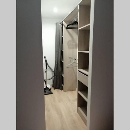 Charmant Appartement Avec Terrasse Pont-de-lʼIsère Екстериор снимка